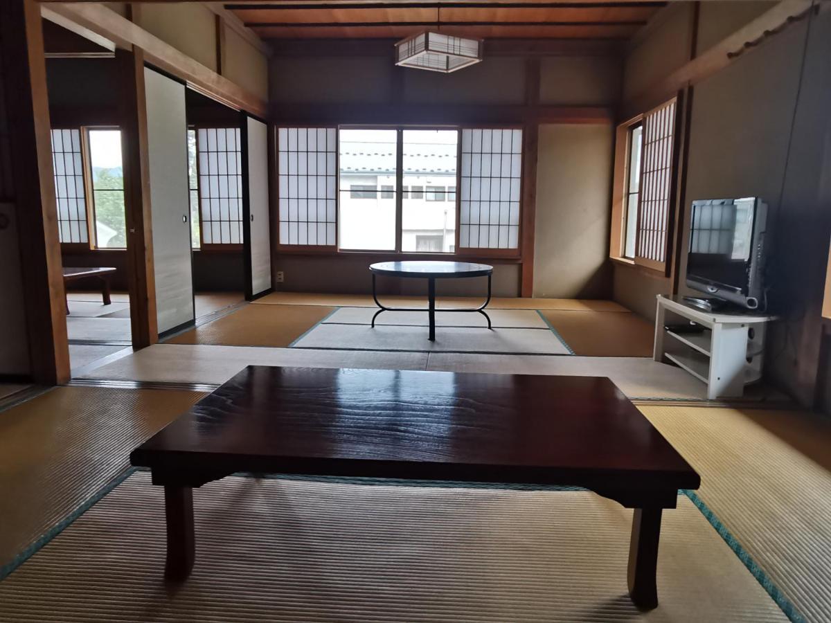 福寿苑　Fukujuen Vila Oshino Exterior foto